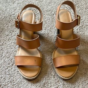 Old navy leather heels